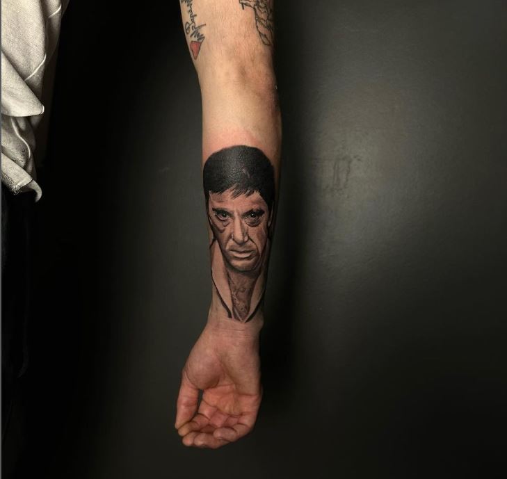 Tatuaggio Al Pacino sul braccio